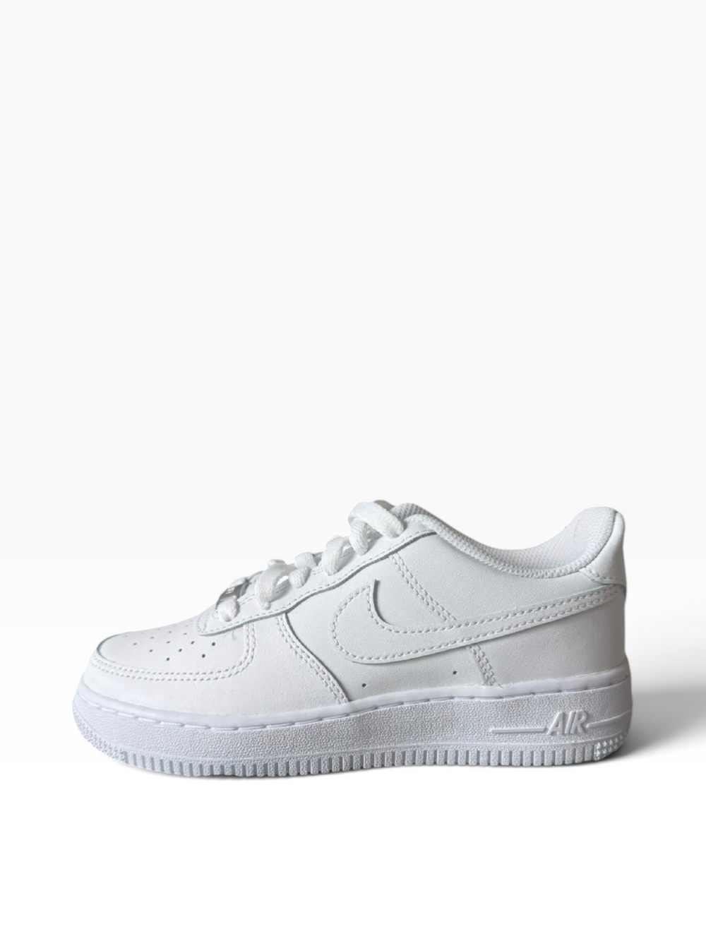 Nike air force 1 triple white